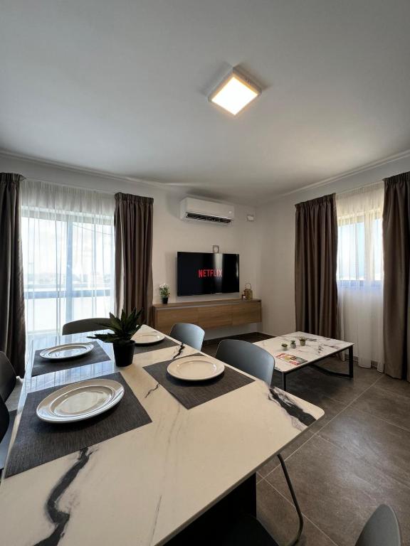 Charming Apartment with Country view 2BR - by HostMT