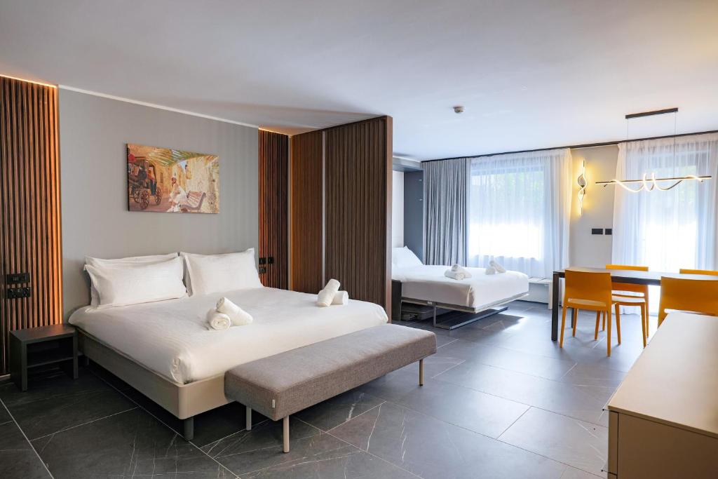 Isabella Suites