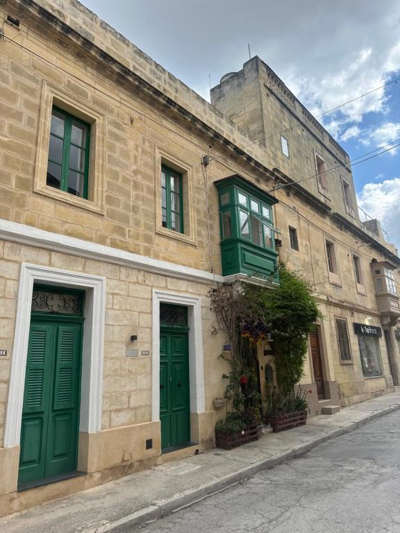 Ivy - Paola Modern Townhouse