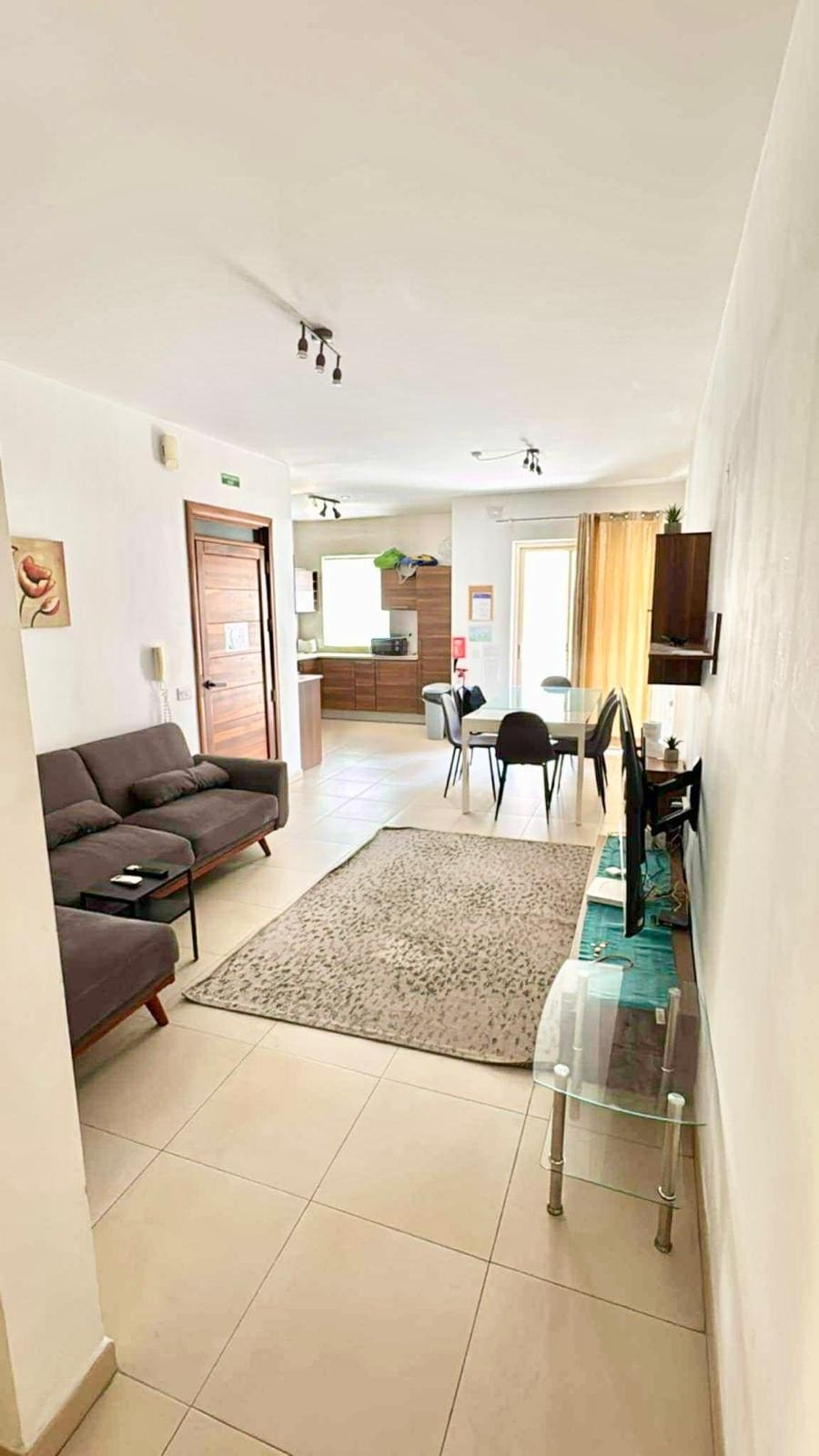 "Luma" Private Comfort Room