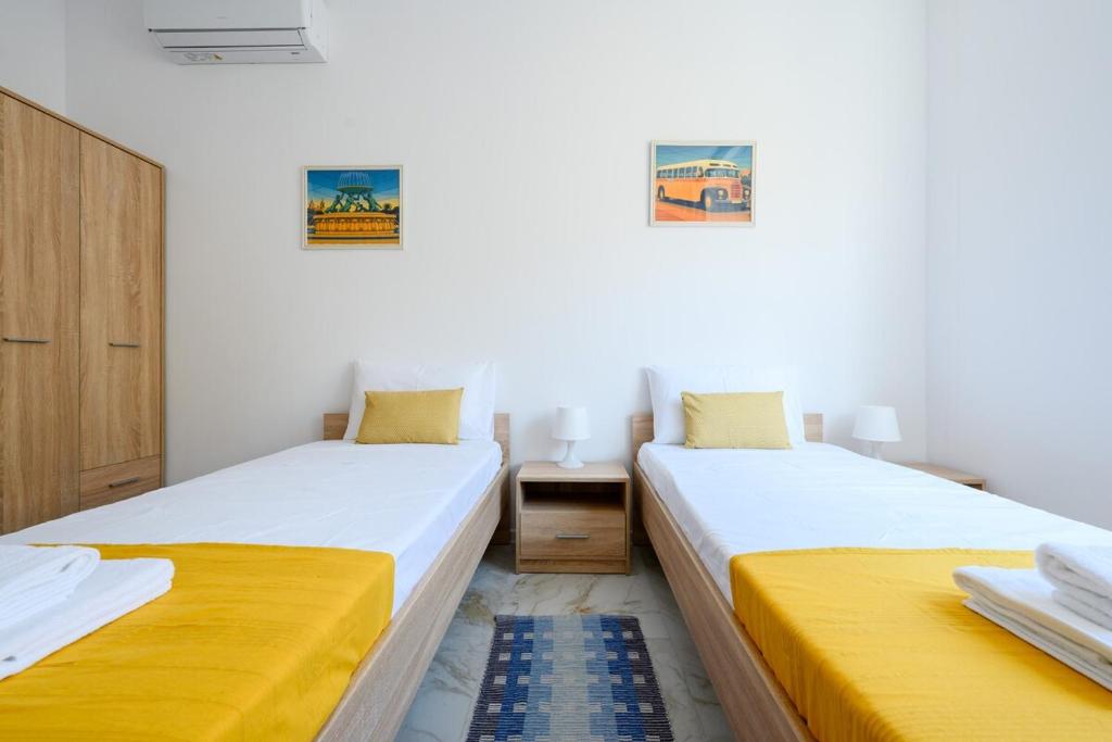 Bright & Airy Apt in Central Sliema - Sleeps 3