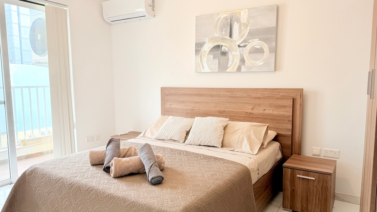 Cozy and central 1 private bedroom