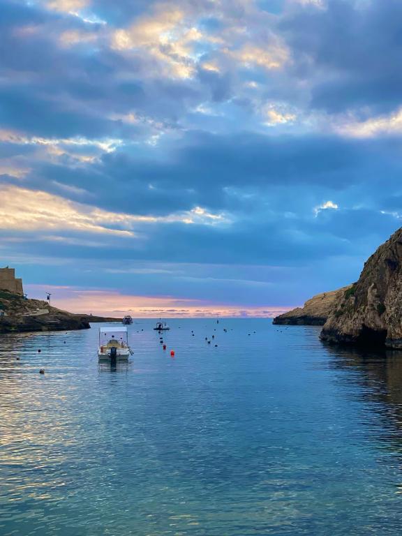 Best Of Xlendi SeaFront Apartments