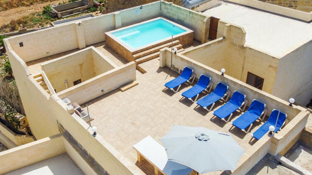 Naduri Holiday Home