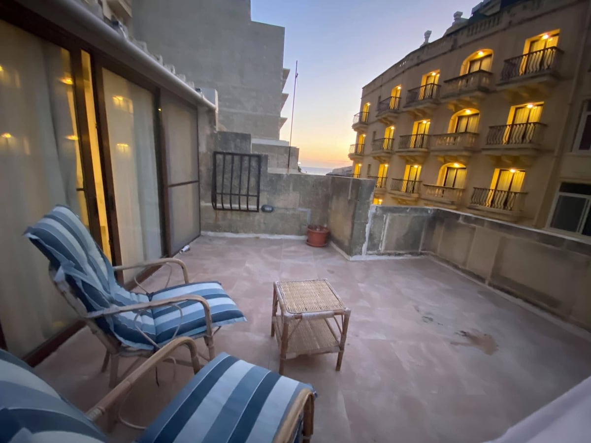 Duplex penthouse z widokiem na morze