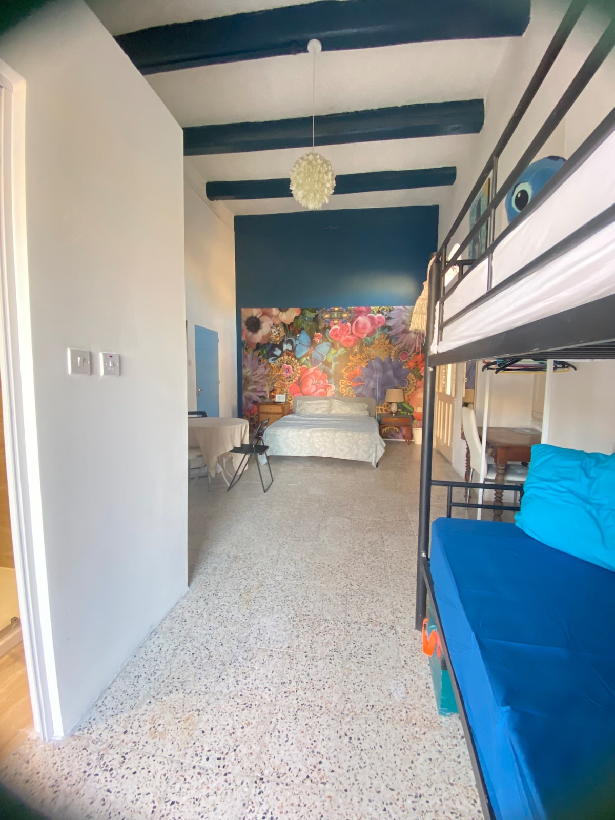 Studio Apartment 2 The Arthouse - St Julian's